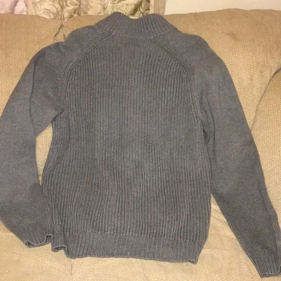 🔘NWT G.H. Bass Grey Cardigan Sweater